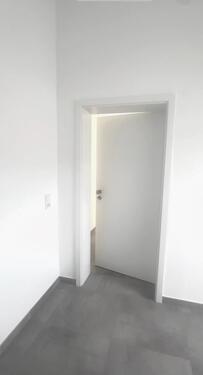 Foto - Neue Dachgeschosswohnung - 900,00&nbsp;EUR Kaltmiete, ca.&nbsp; 70,00&nbsp;m&sup2;