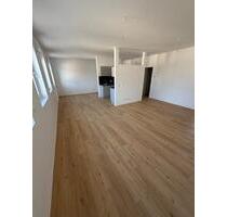 Neue, moderne 2 Zimmerwohnung mit Balkon und EBK - Bamberg Bamberg-Ost