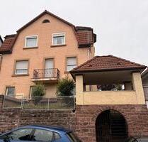 Mehrfamilienhaus zu verkaufen - 459.000,00&nbsp;EUR Kaufpreis, ca.&nbsp; 190,00&nbsp;m&sup2; in Niefern-Öschelbronn (PLZ: 75223)