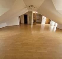 Maisonette-Wohnung in Goldbach – 3 Zi. | 102 m² | Balkon | Stellp