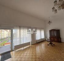 Barrierefreie Seniorenwohnung mit 2 Balkonen, TG-Stellplatz und EBK - Limburgerhof!