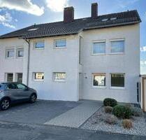 Helle, ruhige Wohnung mit Wintergarten und sonniger Terrasse - Warburg