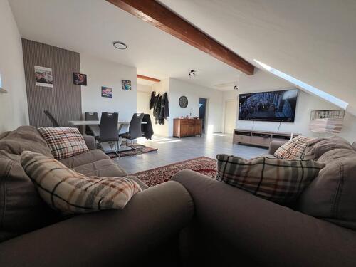 Foto - *Provisionsfrei* Helle DG-Wohnung in ruhiger Lage - Bahnhofsnähe