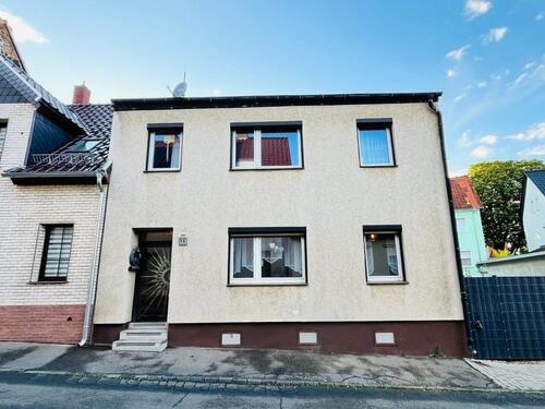 Foto - 7-Raum-Haus mit EBK, Hof, Werkstatt in Lutherstadt Eisleben