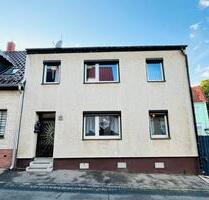 7-Raum-Haus mit EBK, Hof, Werkstatt in Lutherstadt Eisleben - Eisleben (Lutherstadt)