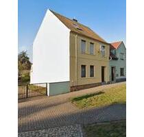 voll möbliert Komplettes Haus Langfristig an Familie zu vermieten - Dessau-Roßlau Brambach