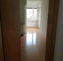 Altbauwohnung 78 qm 3,5 Zimmer - 600,00&nbsp;EUR Kaltmiete, ca.&nbsp; 78,00&nbsp;m&sup2; in Hamm (PLZ: 59063) Berge