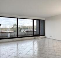 Helle 3-Zimmer-Maisonettewohnung mit drei Balkonen in Bergisch Gladbach-Gronau