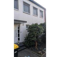 Schönes Reihenhaus in beliebter Wohngegend in SZ Krähenriede - Salzgitter