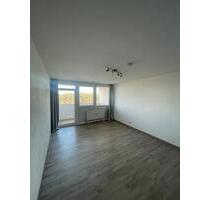 Helle 2-Zi.-Whg. m. Balkon in Erlangen zu vermieten - sofort frei