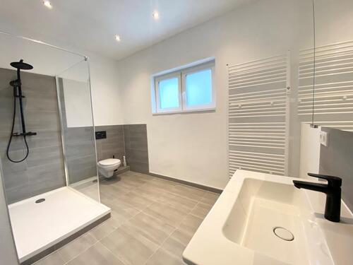 Foto - Schöne ebenerdige 2-Zimmer Wohnung mit Einbauküche