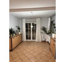 Attraktive 3-Zimmer-Wohnung im Zweifamilienhaus - Hüllhorst