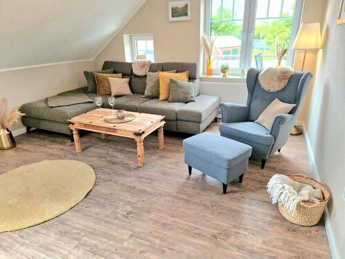 Foto - Gepflegte Oberwohnung in Backemoor