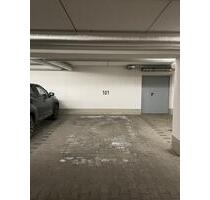 Tiefgaragenstellplatz in 81925 München zu vermieten