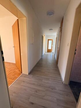 Foto - 4 Zimmer Etagenwohnung in Borken (Hessen)