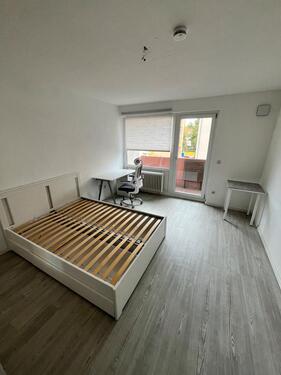 Foto - Vollmöbliertes Studenten-Apartment mit Balkon am Uni-Viertel