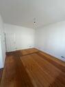 Foto - Stilvolle 4-Zimmer-Altbauwohnung mit Balkon in ruhiger Lage
