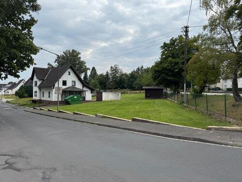 Foto - Einfamilienhaus zum Kaufen in Flammersfeld