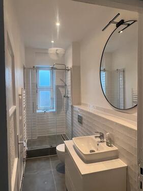 Foto - WG Zimmer 12 qm frei ab sofort - 650,00 EUR Kaltmiete,