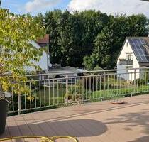 3 Zimmerwohnung, 83 m², 1. Etage, große Terrasse, Warm 1400 € - Kassel Nordshausen