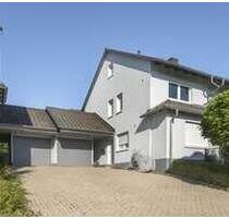 Moderne 3-Zimmer-OG Wohnung mit Balkon und Einbauküche in ruhiger - Körle