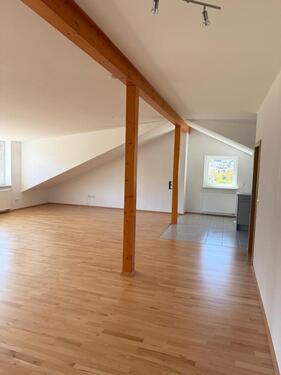 Foto - 3 Zimmer Dachgeschoßwohnung in Knittlingen