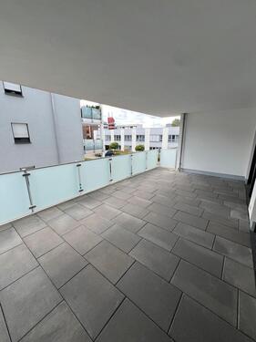 Foto - Moderne Neubauwohnung mit großem Balkon & Tiefgaragenstellplatz