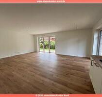 stilvoller NEUBAU im EG mit Terrasse, EBK, Carport + Keller - Lütjensee