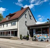 Direkt an der Durchgangsstraße - Wohn- und Geschäftshaus im Zentrum von Königsbronn