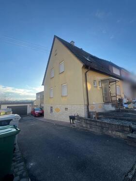 Foto - Geräumige DoppelhaushälfteMehrgenerationenhaus in Flehingen