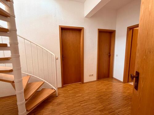 Foto - Charmante 3-Zimmer-Maisonette mit Dachterrasse in zentraler Lage