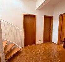 Charmante 3-Zimmer-Maisonette mit Dachterrasse in zentraler Lage - Bad Kreuznach Bad Münster am Stein-Ebernburg