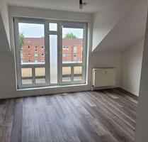 1-Zimmer-Dachgeschosswohnung St. Lorenz, BESICHTIGUNG: MITTWOCH, den 06.05.2026, um 18.00 Uhr! - Lübeck Sankt Lorenz Nord