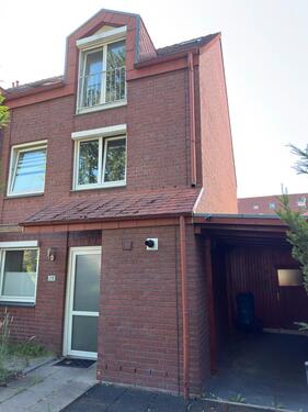 Foto - Reihenendhaus, 5 Zimmer, 2 Bäder, Gäste-WC, 144qm, 2 Stellplätze