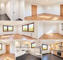 Helle 2-Zimmer-Wohnung mit ca. 300 m² Garten, Terrasse & Carport - Münsingen