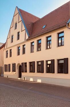 Foto - Schöne 2-RW mit EBK im Zentrum von Calbe