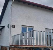 Haus Wohnung 95 qm zur Miete - 1.350,00&nbsp;EUR Kaltmiete, ca.&nbsp; 95,00&nbsp;m&sup2; in Altenstadt (PLZ: 63674)