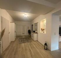 Zu vermieten, moderne 2ZKB Wohnung in Großrosseln