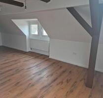 Dachgeschosswohnung Loft - 550,00&nbsp;EUR Kaltmiete, ca.&nbsp; 40,00&nbsp;m&sup2; in Lahnau (PLZ: 35633)