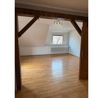 Helle 4-Zimmer Obergeschoss Wohnung zu vermieten - Südheide