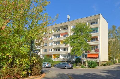 Foto - Wohnen in der beliebten Südstadt - Küche u. Bad mit Fenster