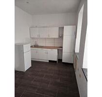 Wohnung Wohnküche, Schlafzimmer und Bad - Saarbrücken West