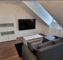 Voll möbliert . Renovierte 2 Zi. Wohnung am Nordbad - München Schwabing-Freimann