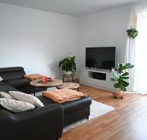 Bezugsfreie 2-Zimmer-Wohnung mit Balkon und großer Wohnküche - Ottobrunn