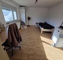 1 Zimmer zu vermieten-500€ Warm (Mädchen Wg) - Ulm Donautal