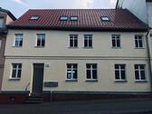 Foto - Zuhause in bester Lage: Helle 4-Raum-Wohnung mit Flair