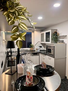 Foto - Geschmackvolle 3,5-Zi. Maisonette-Wohnung mit Loggia