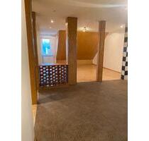 Schöne Wohnung in Völklingen - 750,00&nbsp;EUR Kaltmiete, ca.&nbsp; 65,00&nbsp;m&sup2; in Saarbrücken (PLZ: 66123) Kieselhumes