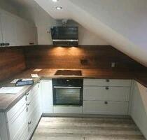 Dachwohnung zu vermieten - 1.100,00 EUR Kaltmiete, ca.  78,00 m² in Bruchsal (PLZ: 76646)