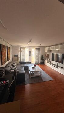 Foto - Gepflegte 2-Raum-Wohnung mit Balkon und Einbauküche in Hof